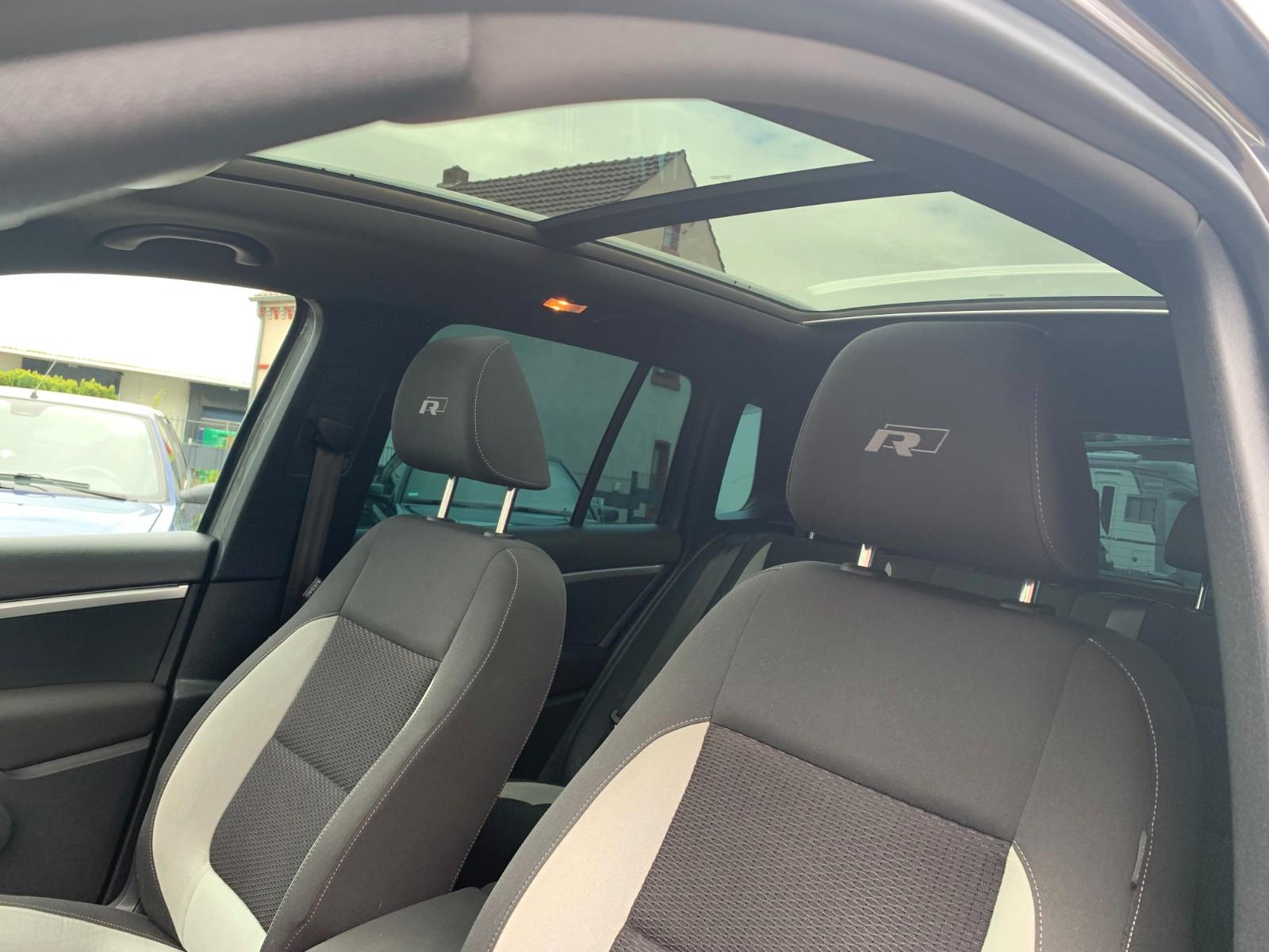 VOLKSWAGEN TIGUAN 2.0 TDI 140ch DSG 4MOTION R-LINE - TOIT PANORAMIQUE - ATTELAGE - XÉNON - SIÈGES CHAUFFANTS