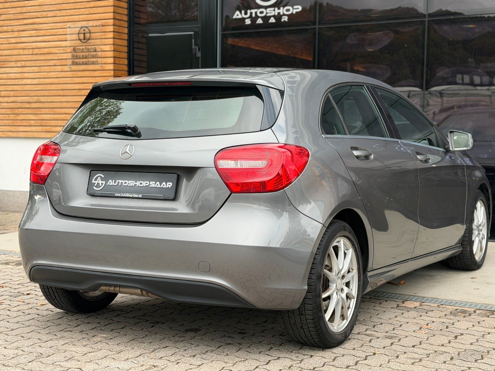 MERCEDES-BENZ A 180 A 180 CDI / d BlueEfficiency SHZ/NAVI – Ansicht 11