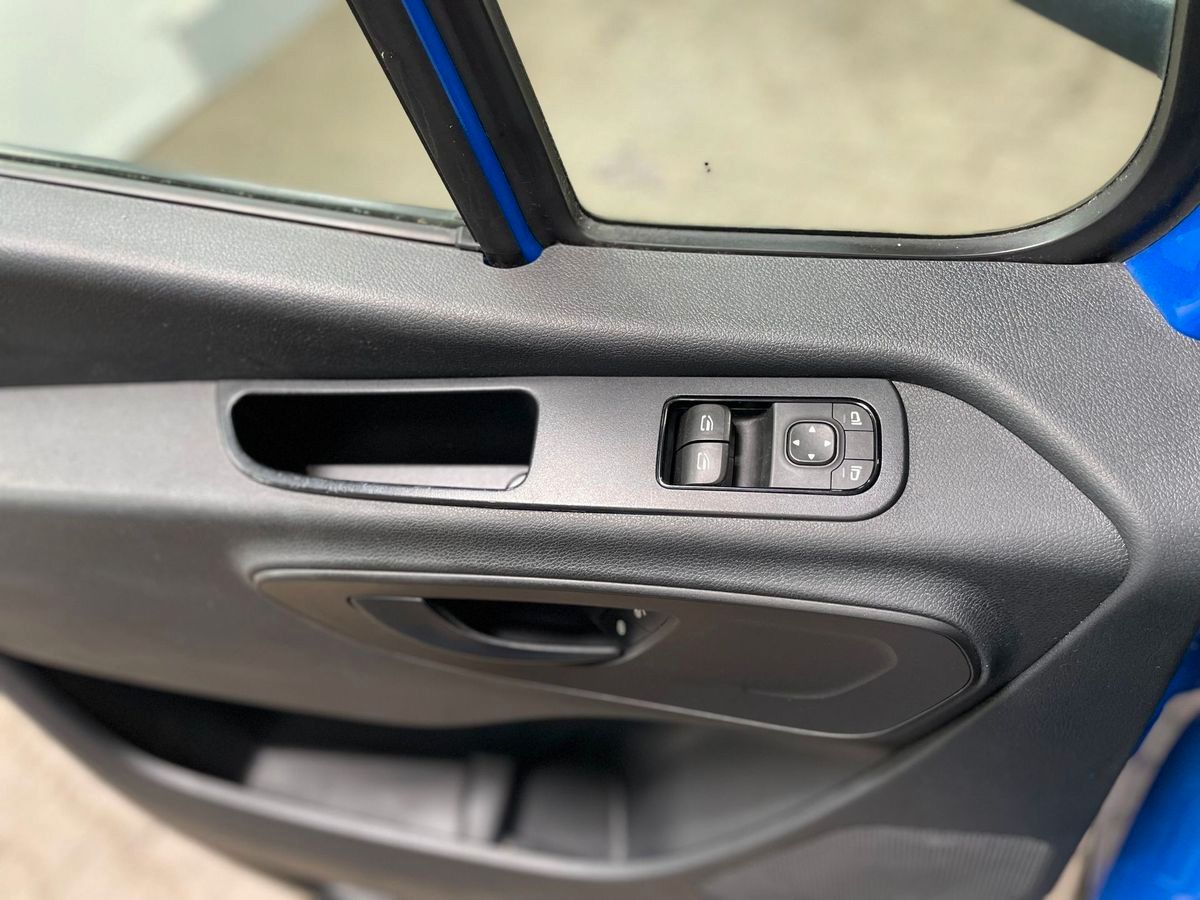 Fahrzeugabbildung Mercedes-Benz Sprinter 514Koffer L3 e.LBW#Sch.Tür#Klima#Kamera