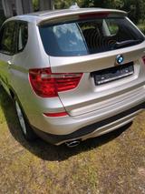 BMW X3 xDrive20d  - BMW X3: Silber