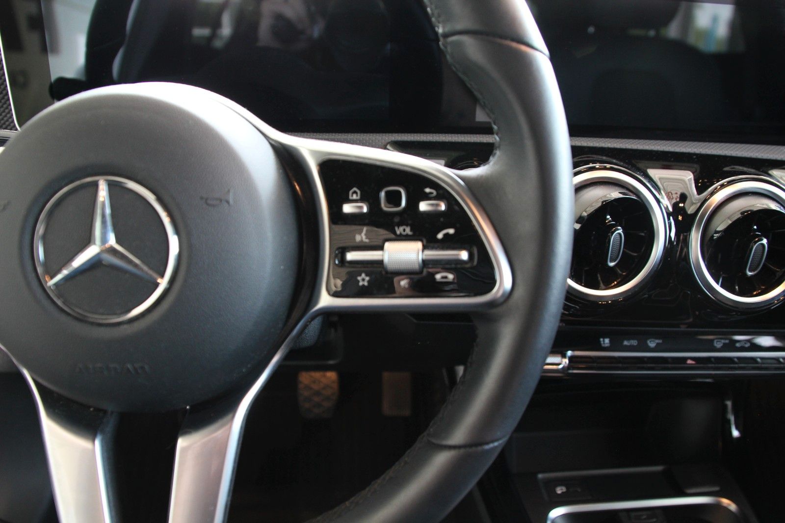 Fahrzeugabbildung Mercedes-Benz A 200 Progressive