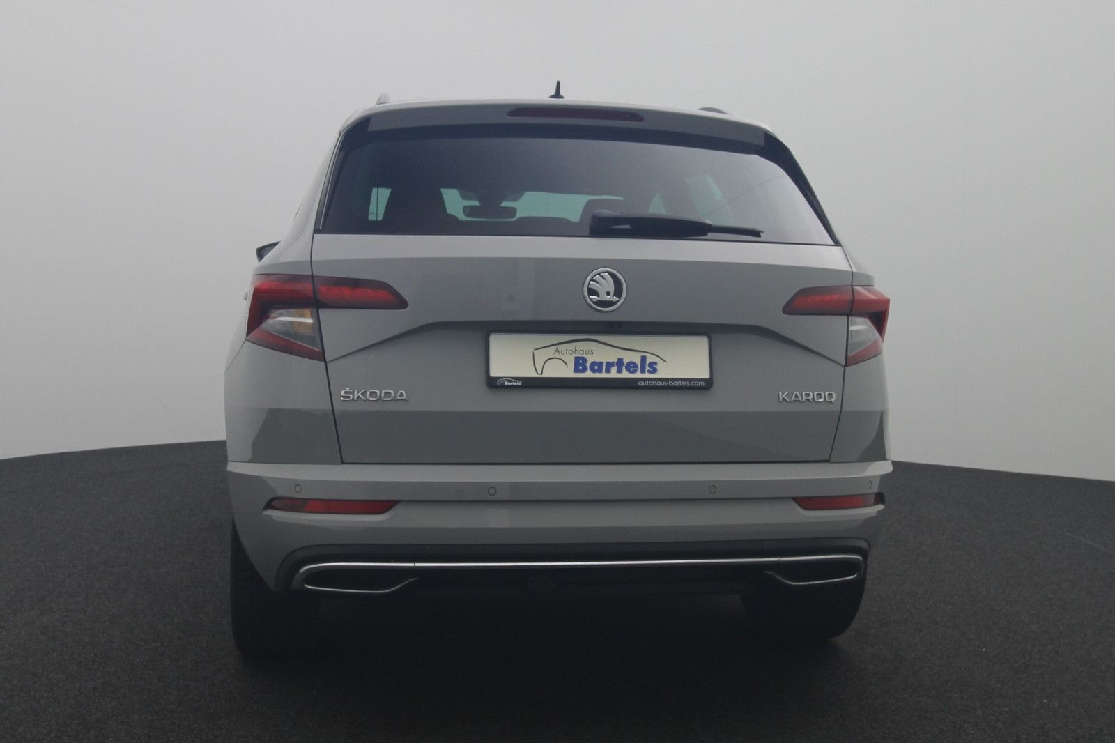 Fahrzeugabbildung SKODA Karoq 1.5 Ambition SPORTLINE LED NAVI ACC