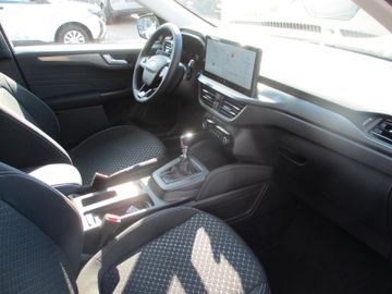 Ford Kuga Titanium 5J Garantie + Winterpaket + Kamera