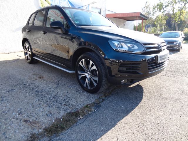 Fahrzeugabbildung Volkswagen Touareg V6 TDI/Xenon/Leder/Kam/Luft/2.Hd/AHK/Nav