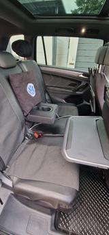 Volkswagen Tiguan Allspace 2.0 TDI Highline 4x4 - VW Tiguan Allspace Gebrauchtwagen in Hamburg