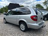 Chrysler Grand Voyager 2.8 CRD Autom. - Chrysler Grand Voyager mit Diesel-Antrieb: Automatik
