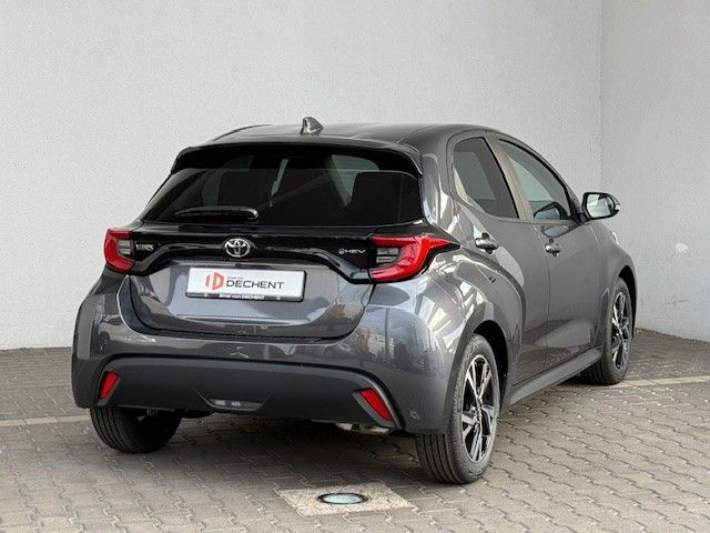 Fahrzeugabbildung Toyota Yaris Teamplayer 1.5l Hybrid 116PS Automatik!