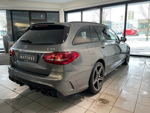 Fahrzeugabbildung Mercedes-Benz C 43 AMG 4Matic T-Modell/Pano/Memory/Kamera