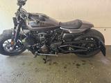 Harley-Davidson Sportster S Umbau & Jekill & Hyde - HARLEY-DAVIDSON SPORTSTER UMBAU