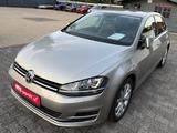 Volkswagen Golf VII 1.4 Highline BMT Teilleder Navi Camara - Volkswagen Gebrauchtwagen in Recklinghausen