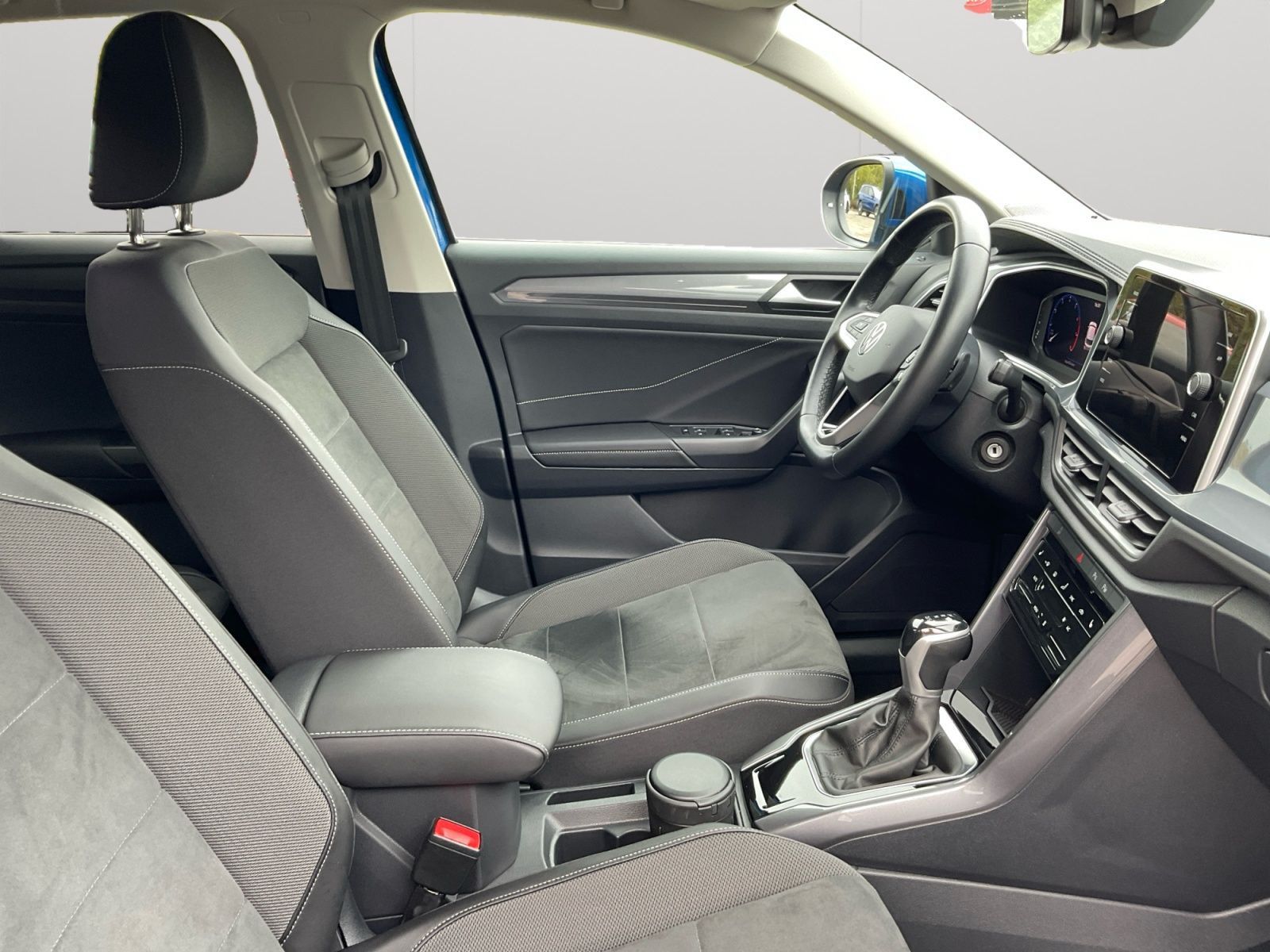 Volkswagen T-Roc - Bild 15