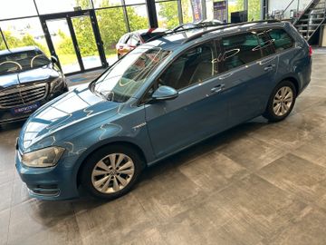 MYAUTOCENTER – Gebraucht- und Jahreswagen mit Werkstattservice in Pfaffenhofen Volkswagen Golf VII Variant Comfortline BlueMotion