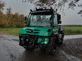 Unimog U435 Agrar - Unimog grün