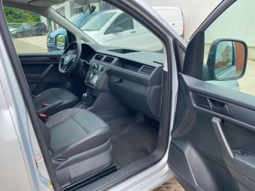 Volkswagen Caddy - 10
