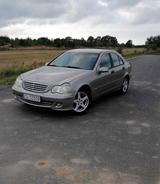 Mercedes-Benz Mercedes C180 W203 LPG PL Kennzeichen - Mercedes-Benz C 180 mit LPG-Antrieb: Limousine