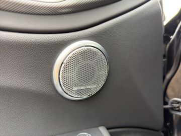Alfa Romeo Giulia 2.2 JTDM Veloce Q4 Kam.+KeyLess+Pano+SHZ