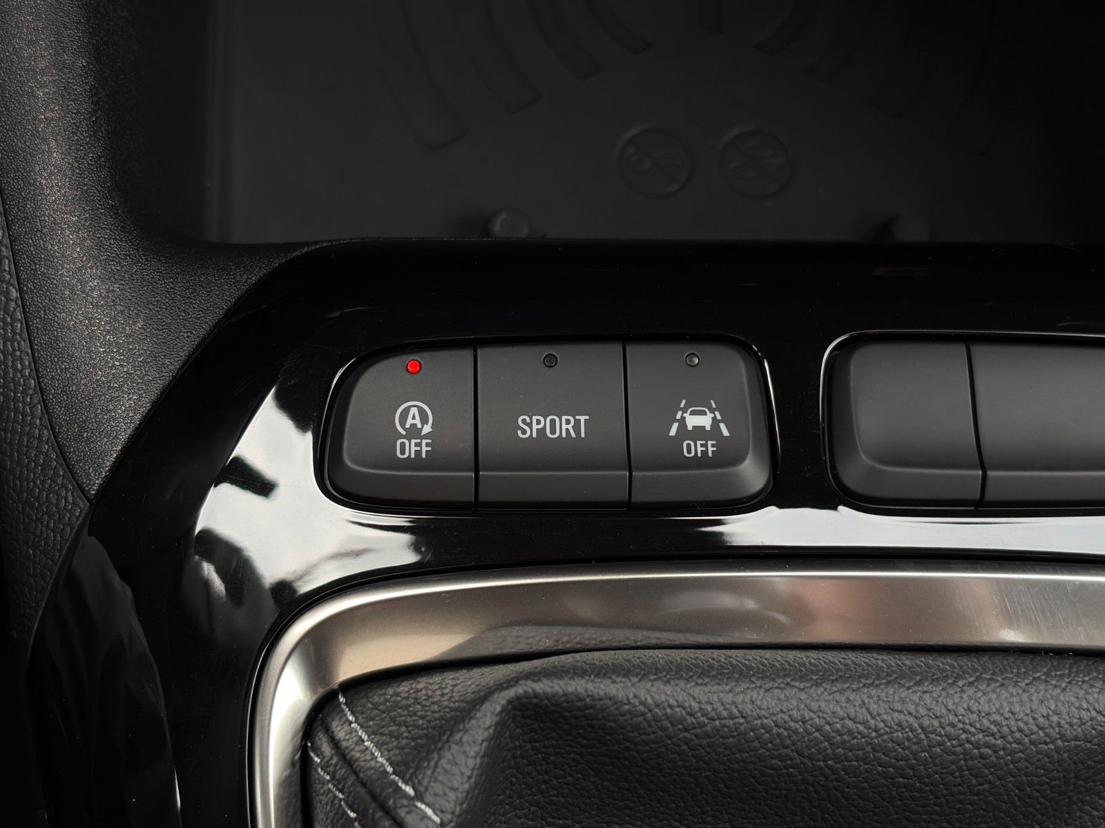 Fahrzeugabbildung Opel Corsa F GS 1.2 Turbo Matrix CAM LHZ Navi CarPlay