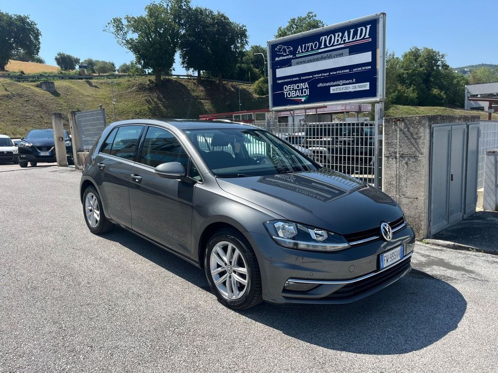 Image of Volkswagen Golf