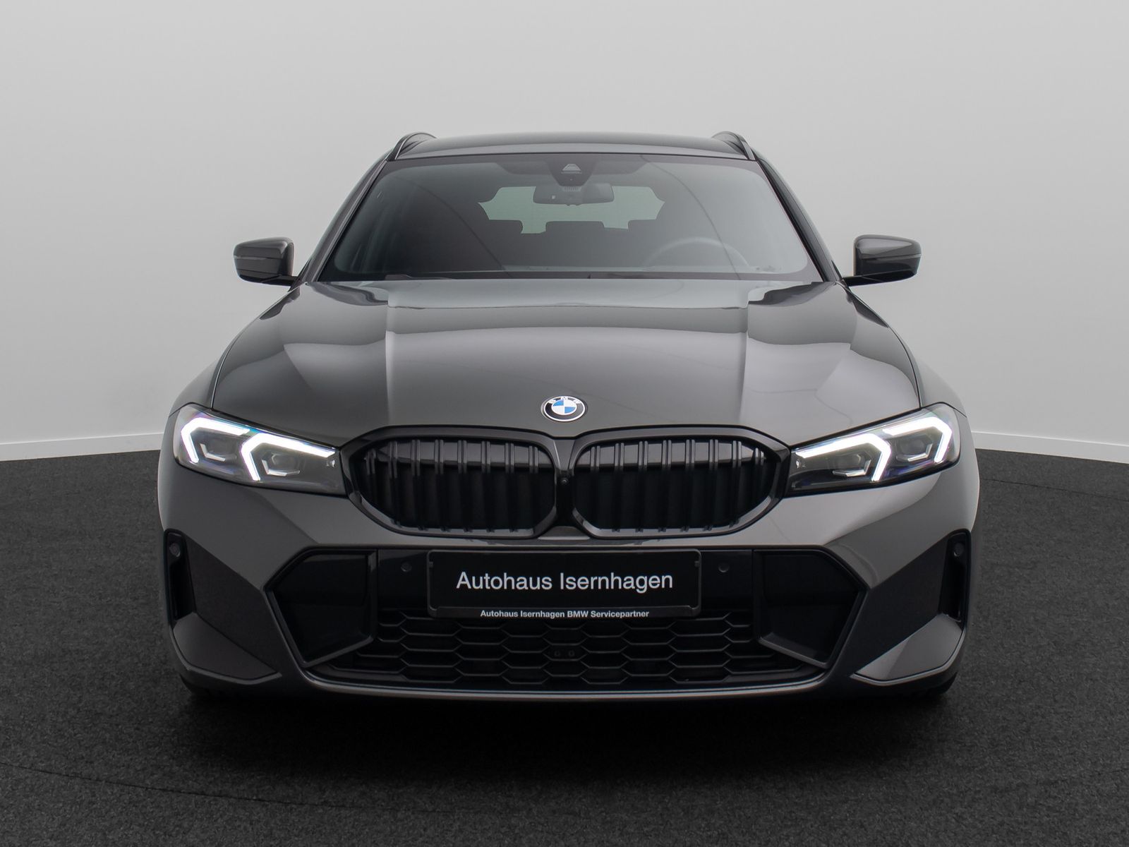 Fahrzeugabbildung BMW 320i M Sport 360° DAB HiFi HUD Individual 18Zoll