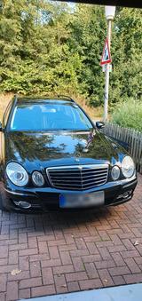 Mercedes-Benz Tausche E 280t - Mercedes-Benz E 280 mit Benzin-Antrieb: Kombi