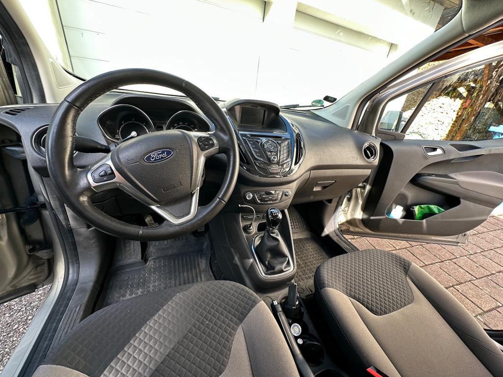 Ford Tourneo Courier