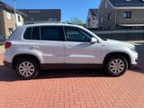 Volkswagen Tiguan 1.4 TSI DSG BMT LOUNGE Sport & Style ... - mit Benzin-Antrieb: Teilleder, Standheizung, Geländewagen