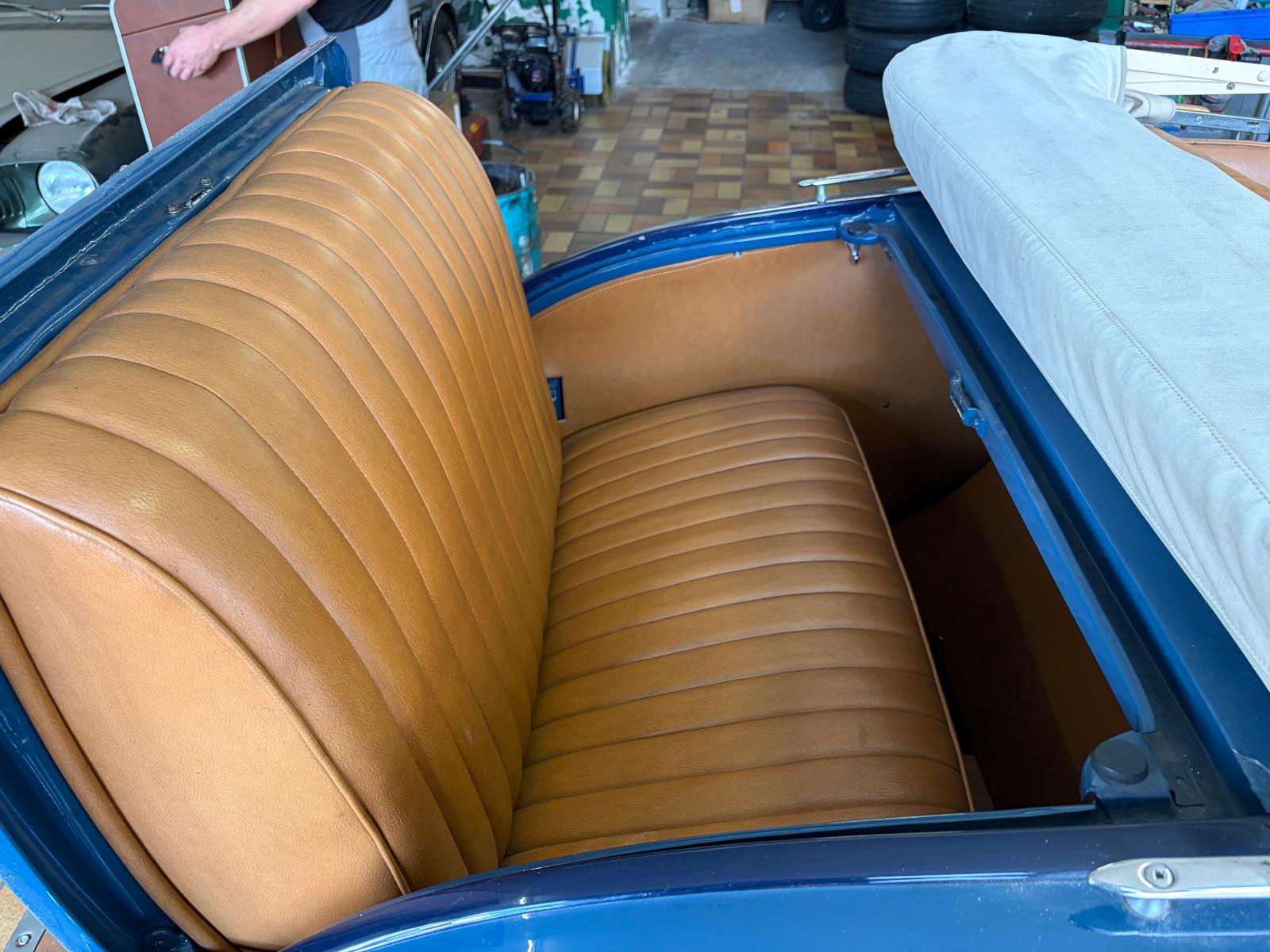 Ford MODEL A Roadster