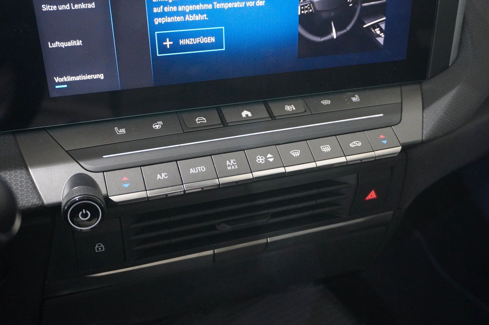 Fahrzeugabbildung Opel Astra L Lim. 1.6 HYBRID ELEGANCE NAVI/LED/KAMERA