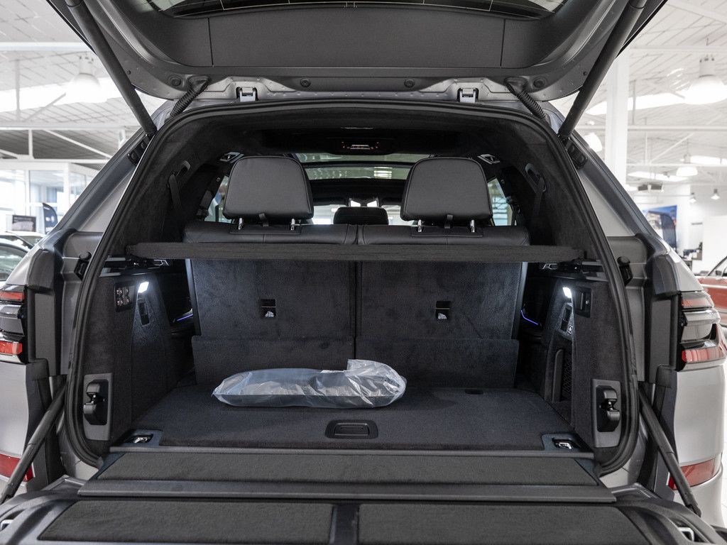 BMW X7 M60 - Bild 12