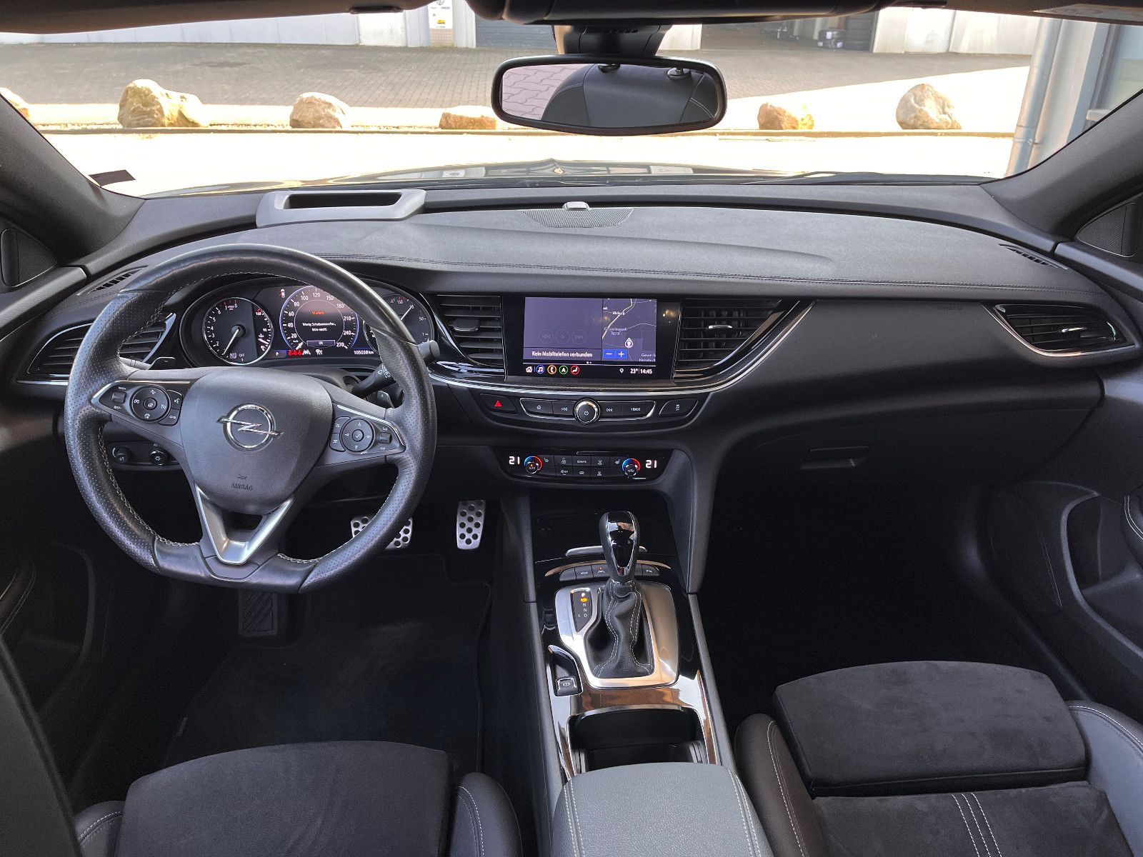 Fahrzeugabbildung Opel Insignia B Grand Sport Ultimate 2.0 Turbo Autom.