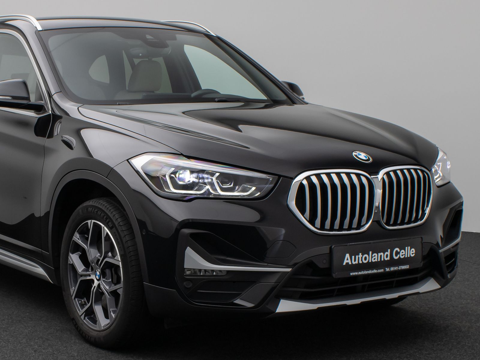 Fahrzeugabbildung BMW X1 xD20i xLine Kamera HUD DAB HiFi Komfort Sport
