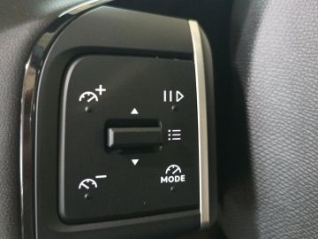 Citroën C3 Turbo 100 MAX HUD°NAVI°LED°RFK°FRONT- LENKKRA