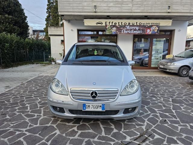 Mercedes-Benz MERCEDES-BENZ A 180 CDI Coupé Avantgarde