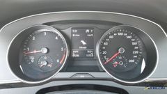 Fahrzeugabbildung Volkswagen Passat Variant Comfortline Navi LED SiHz ACC RFK