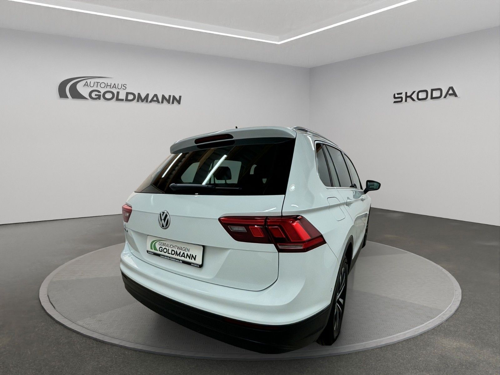 Fahrzeugabbildung Volkswagen Tiguan 1.5 TSI BMT IQ.DRIVE Start-Stopp