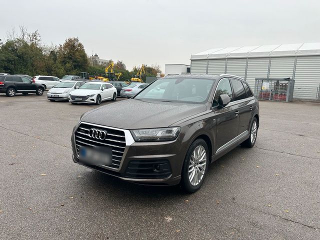 Audi Q7 Tüv Neu 3x Sline TÜV 10/26 Letzte ...