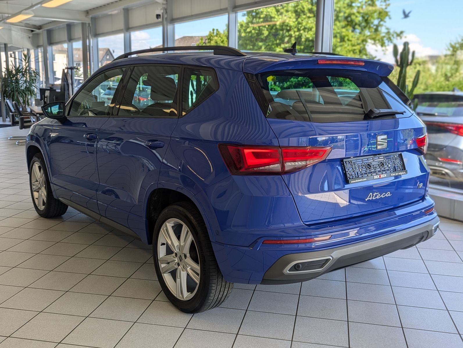 SEAT Ateca FR 2.0 Full-Link Dinamica BeatsAudio 360° - Image 5
