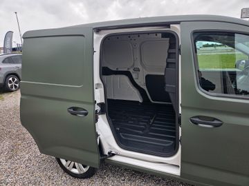 Volkswagen Caddy - 11
