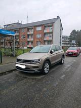 Volkswagen Tiguan 2.0 - Volkswagen Tiguan mit Diesel-Antrieb: Limousine, Automatik