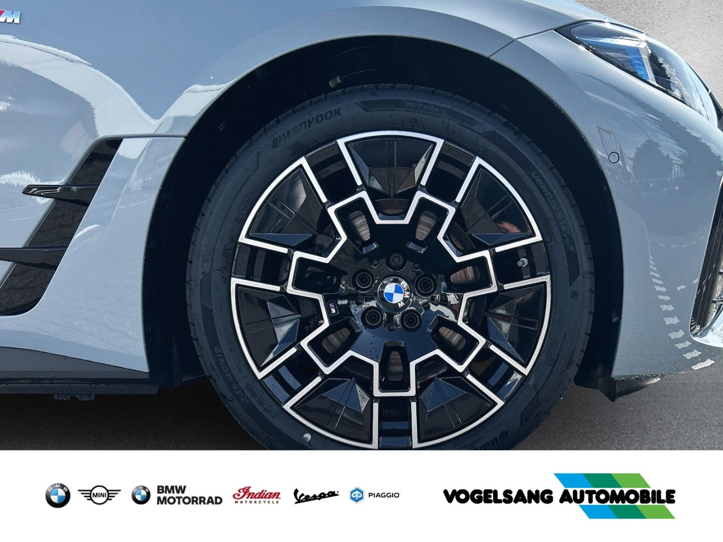 Fahrzeugabbildung BMW i4 eDrive35 Gran Coupe M Sport Harman/Kardon 19'