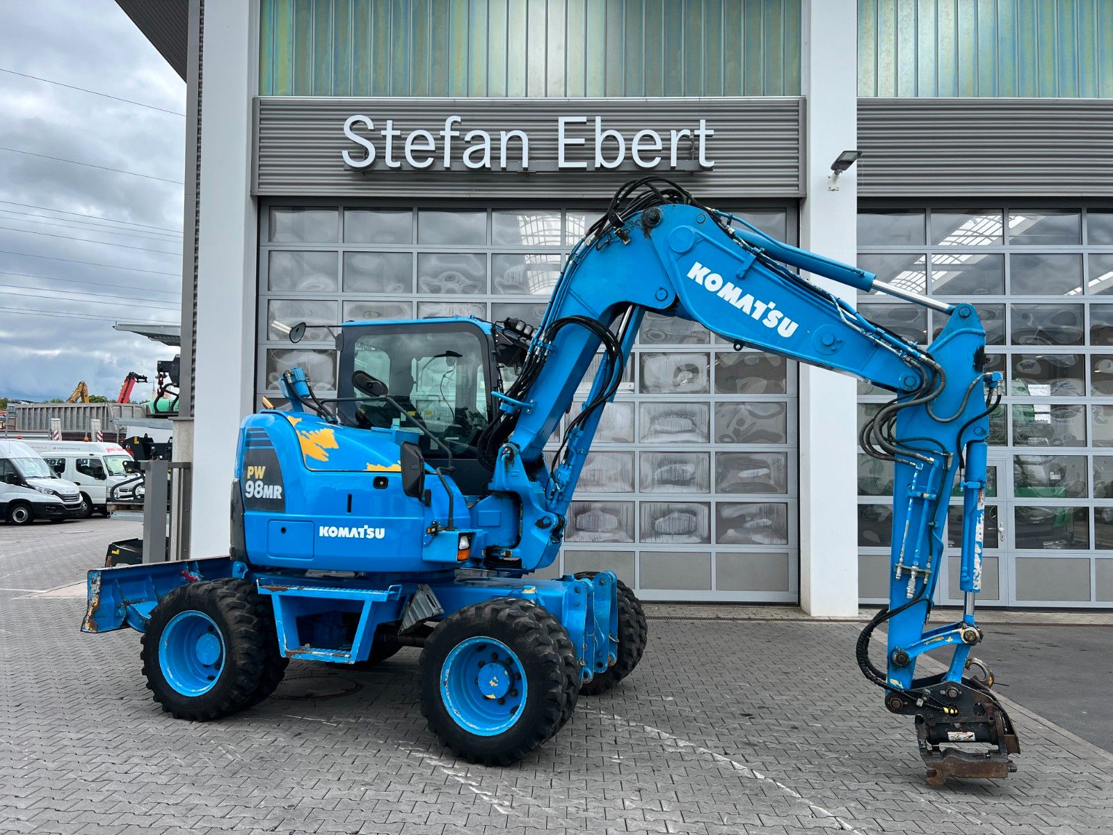 Fahrzeugabbildung Komatsu PW 98MR-8 / 5.734h / Powertilt HS08