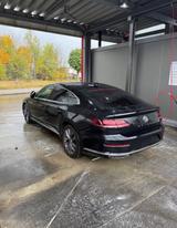Volkswagen Arteon 2.0 TSI OPF DSG R-Line R-Line - Volkswagen Arteon mit Panoramadach