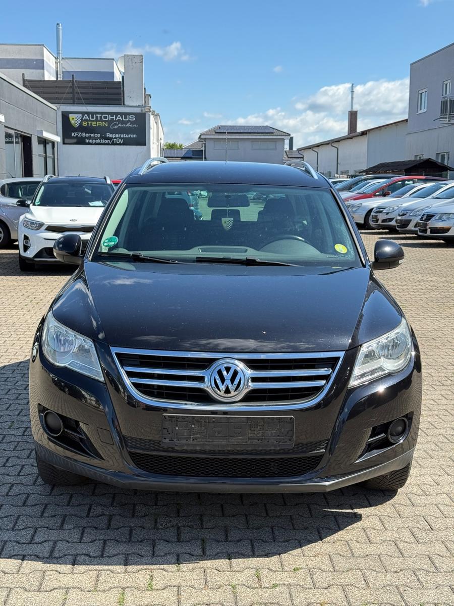 Volkswagen Tiguan Sport & Style 4Motion / 1.4 /