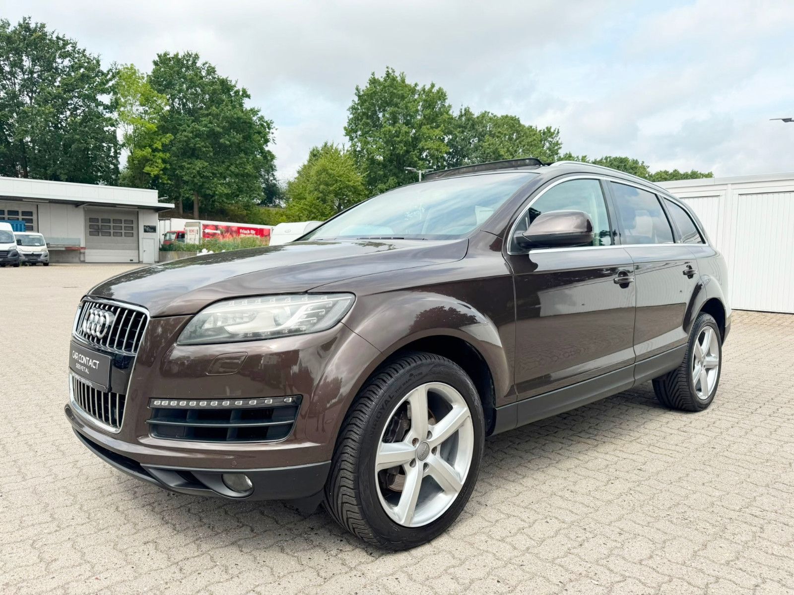 Audi Q7 - 1