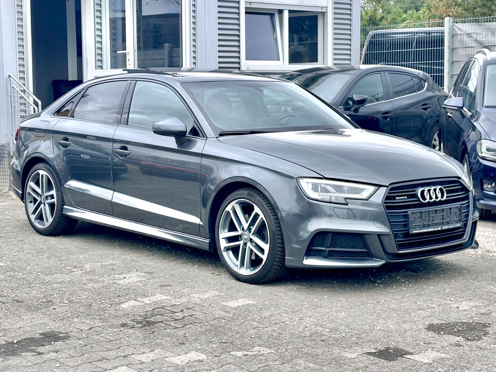 Fahrzeugabbildung Audi A3 S LINE SPORT QUATTRO LIMOUSINE*PANO+AUTOM*