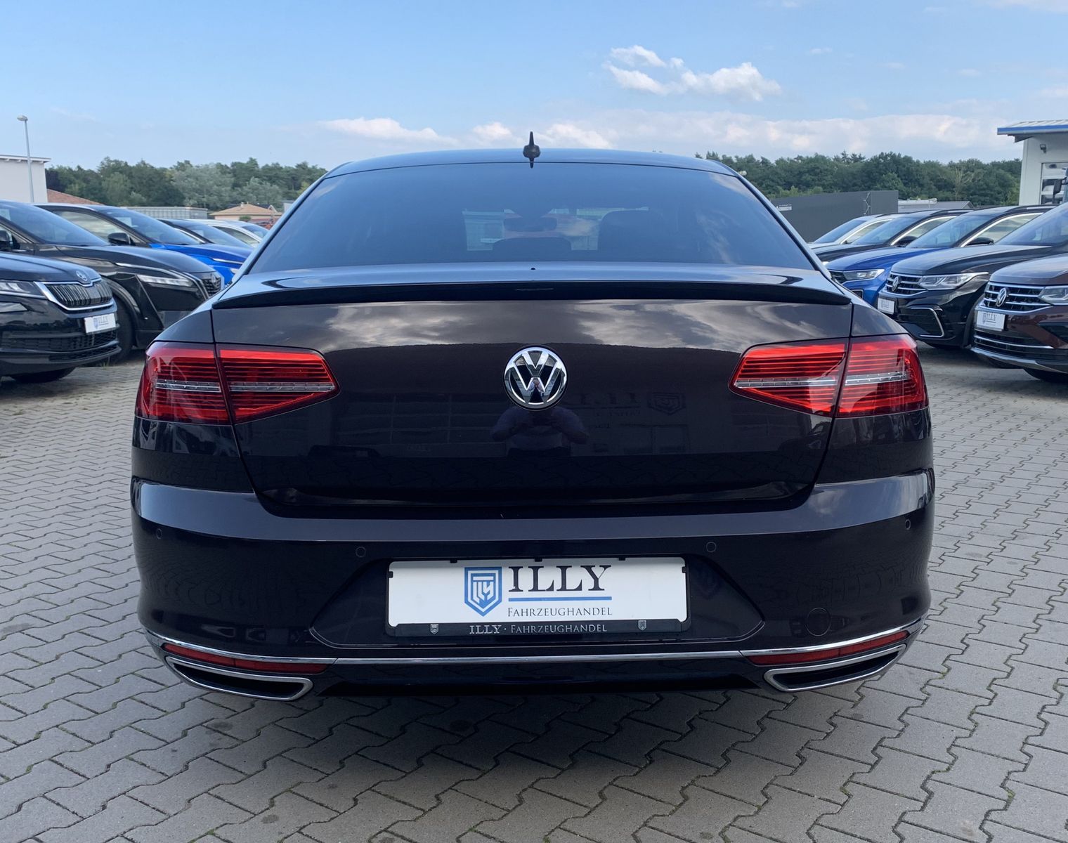 Fahrzeugabbildung Volkswagen Passat 2.0 TDI*Highline*4Motion*LED*Cam*Leder*