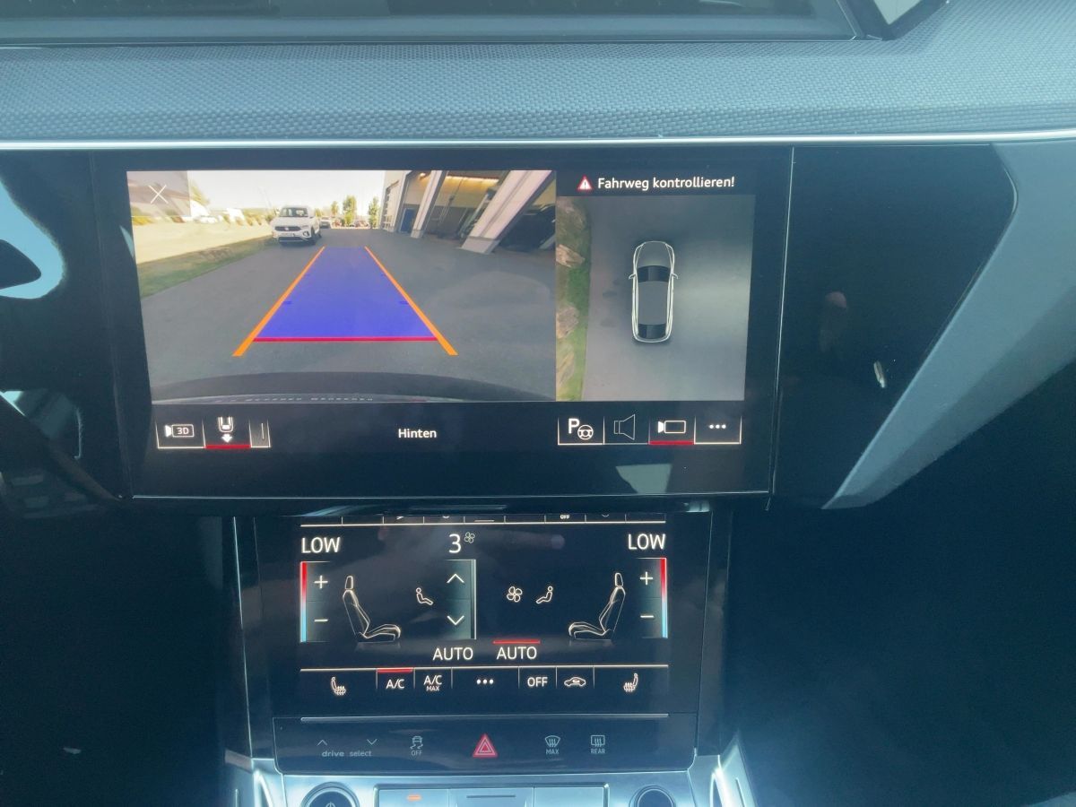 Audi Q8 e-tron - Bild 21