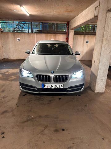 BMW BMW 520d F10 LCI | 190 PS | Automatik | TÜ...