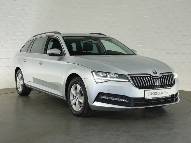 Superb COMBI AMBITION TDI DSG+NAVI+SITZHEIZUNG+K