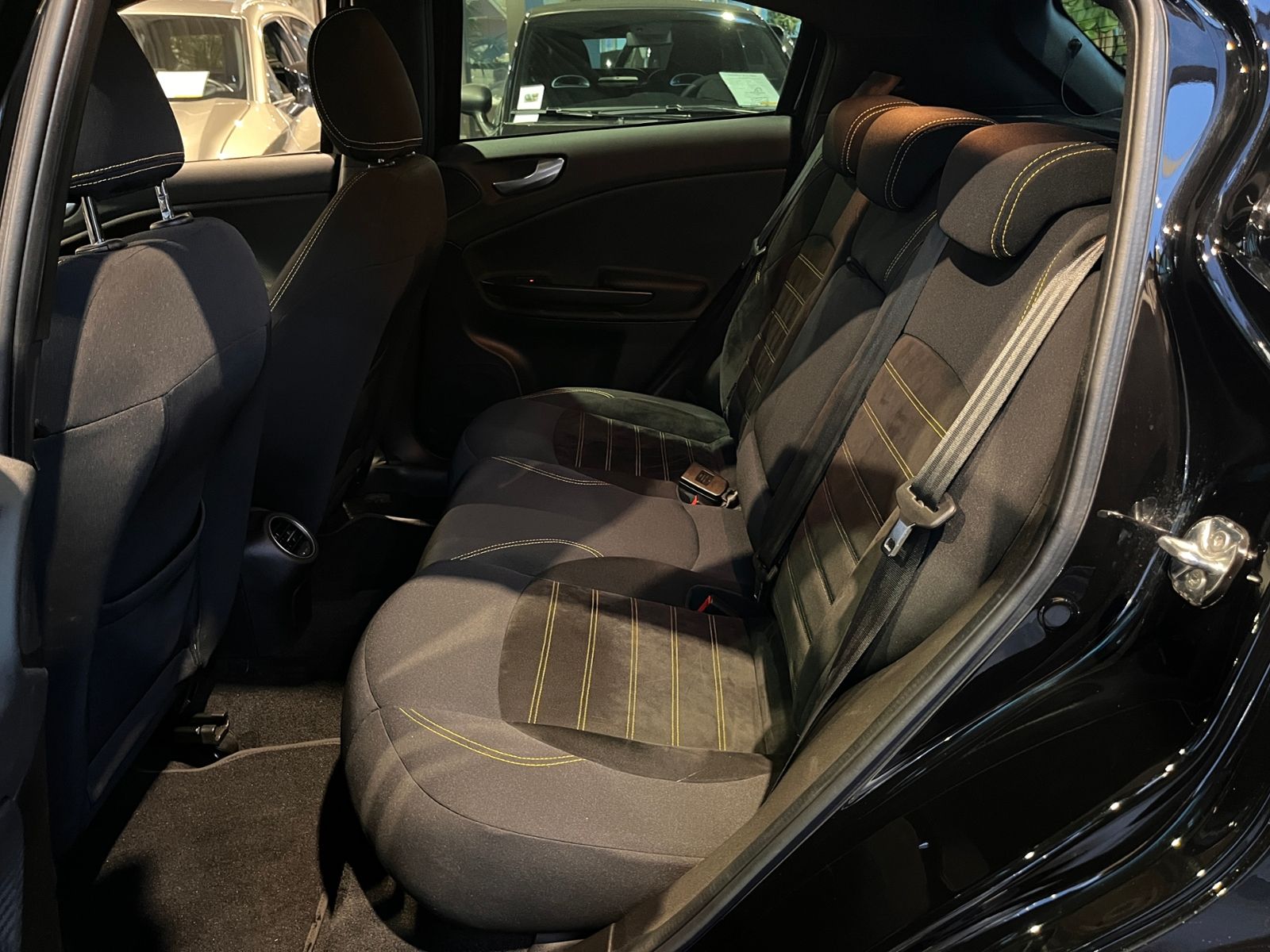 Fahrzeugabbildung Alfa Romeo Giulietta Speciale  Veloce KLIMA XENON NAVI ALU